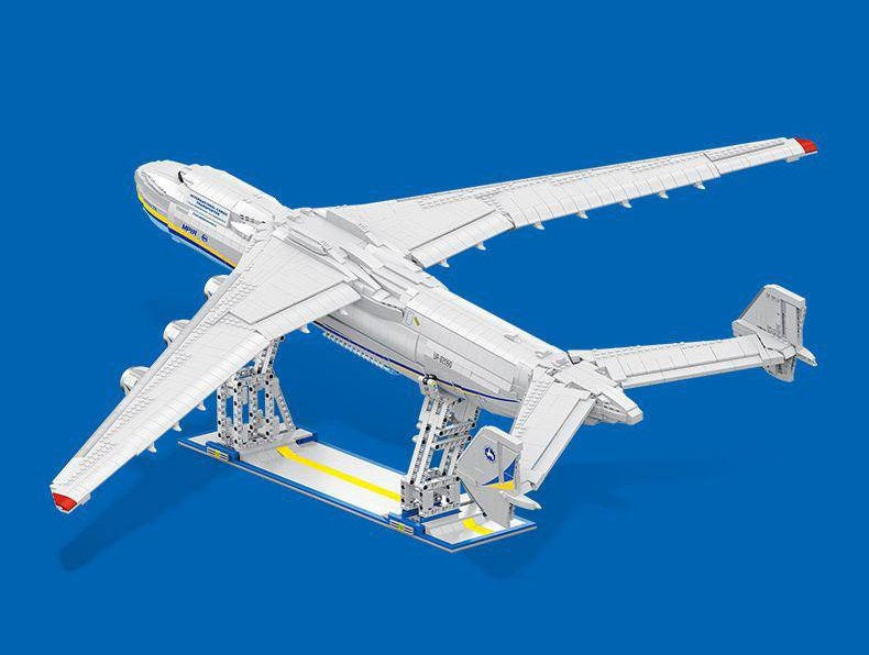 57014 - Antonov 225 in 1/84 Scale