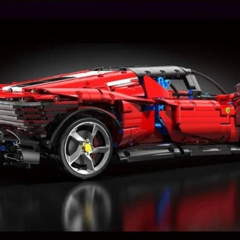 T5032 Ferrari SP3 1/10 Scale