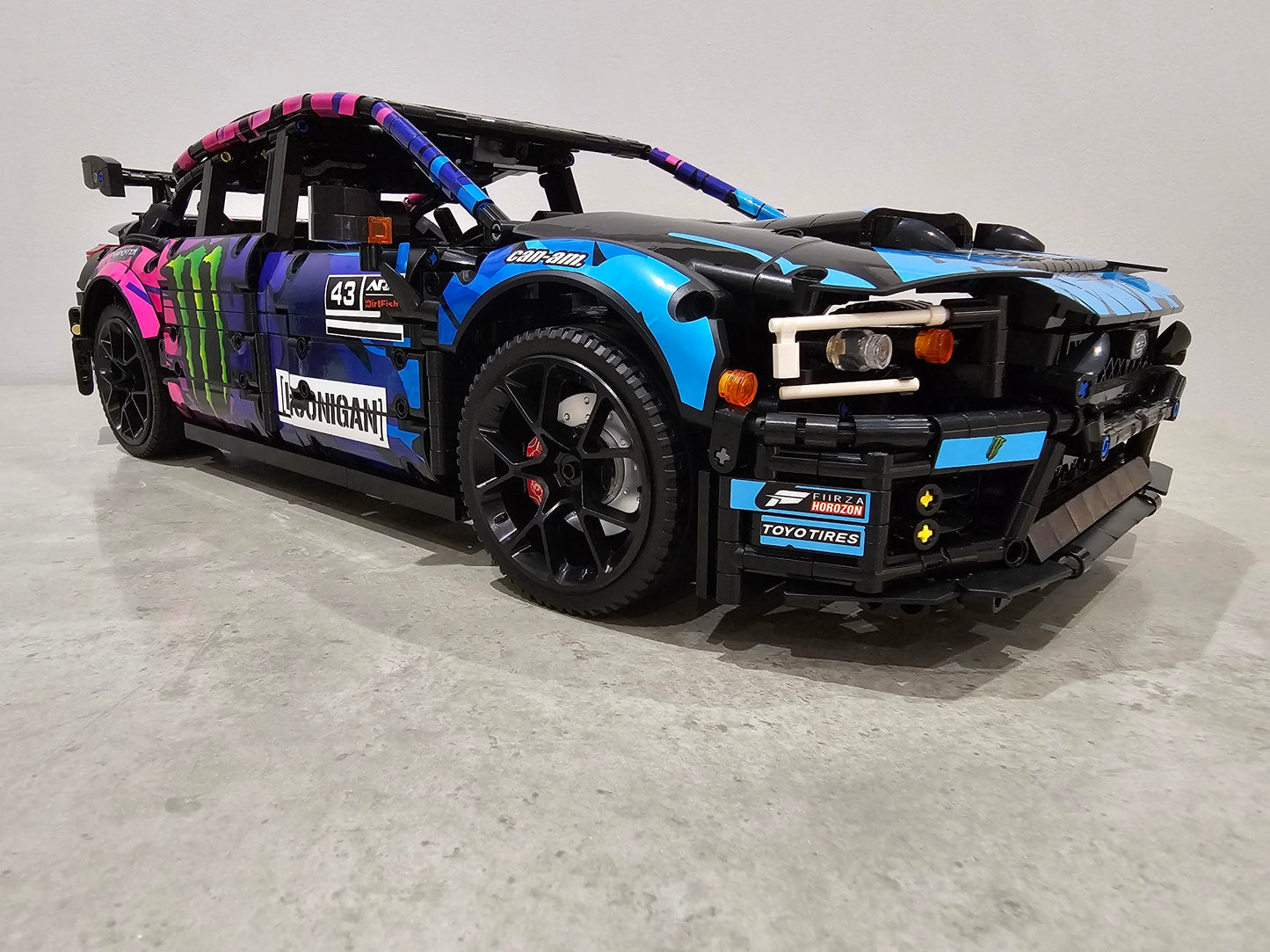 57010 Subaru WRX STI 1/8 Scale