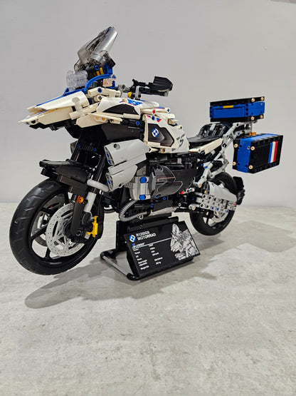 T4022 BMW R1250 Motorcycle 1/5 Scale
