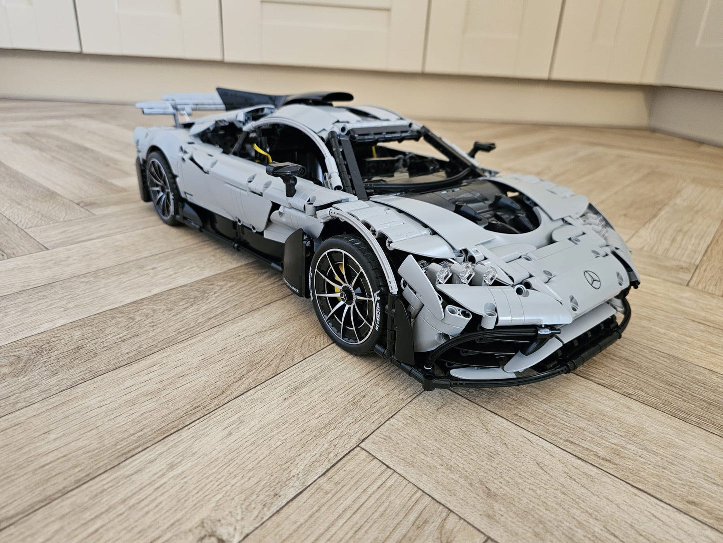C61503 Motorised Mercedes Benz AMG One 1/8 scale