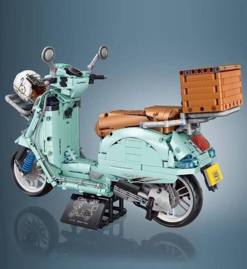 T4025B Vespa Classic 300 1/5 Scale