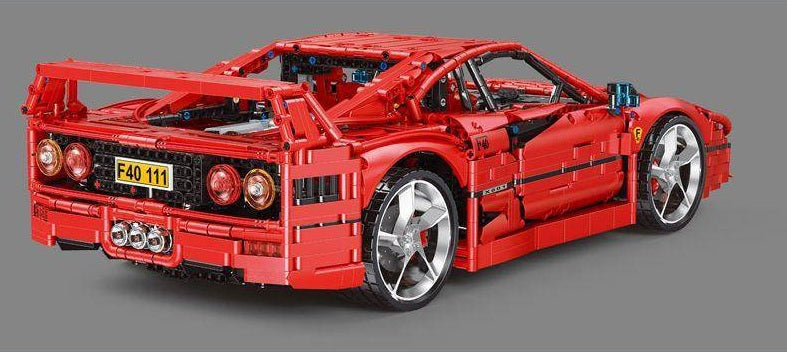 JD017 - F40 in 1/8 Scale