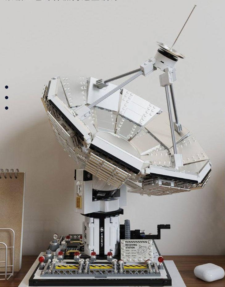T1017 - Space Antenna Dish