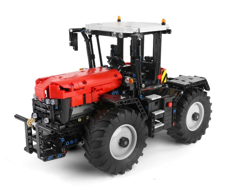 17020 R/C JCB Fastrac with Attachments