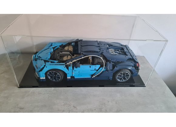 Display case for 1/8 Scale Cars