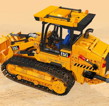 17098 -R/C Tracked Loader