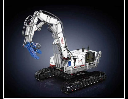 17062 - R/C Demolition Crane