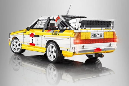 23043 Audi Quattro 1/8 Scale with lighting
