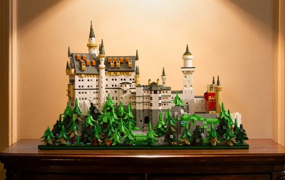 JD097 - Neuschwanstein Castle. Chitty Chitty Bang Bang