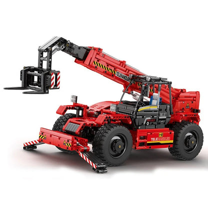 22020 - R/C Telehandler