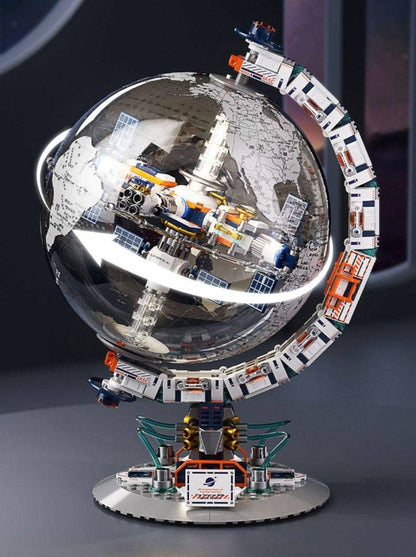CK003 - International Space Station in a Globe