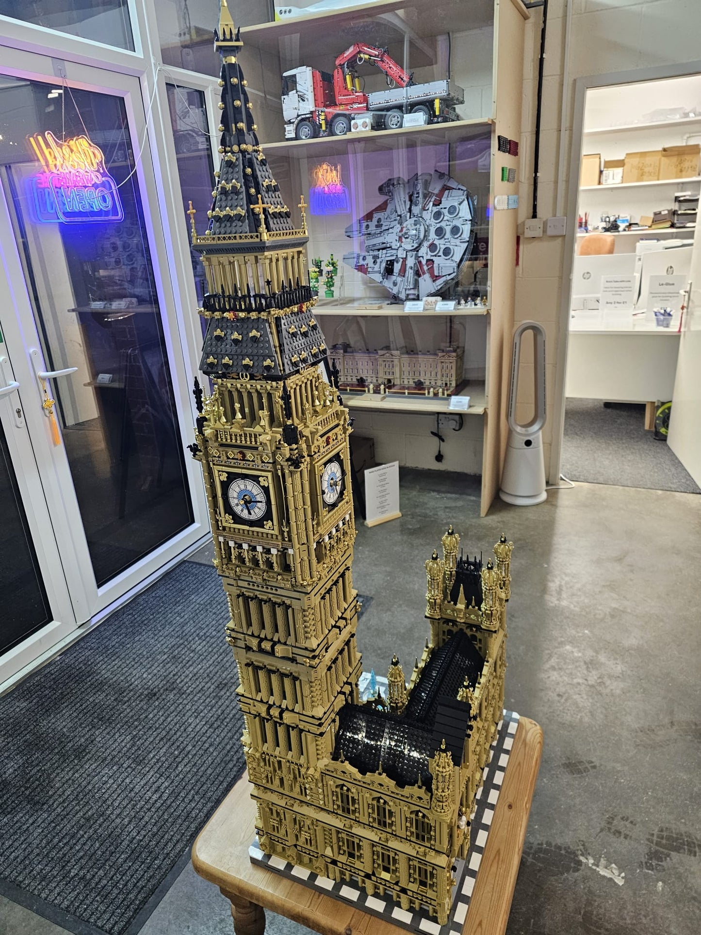 55012 - Tower of Westminster